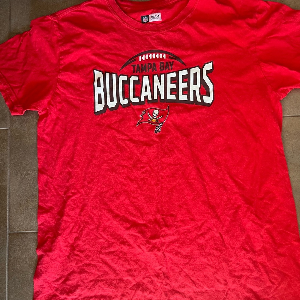 NFL TAMPA BAY BUCCANEERS NFL LARGE TEE